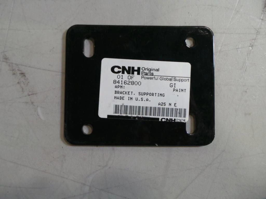 BRACKET | NEWHOLLANDAG | US | EN