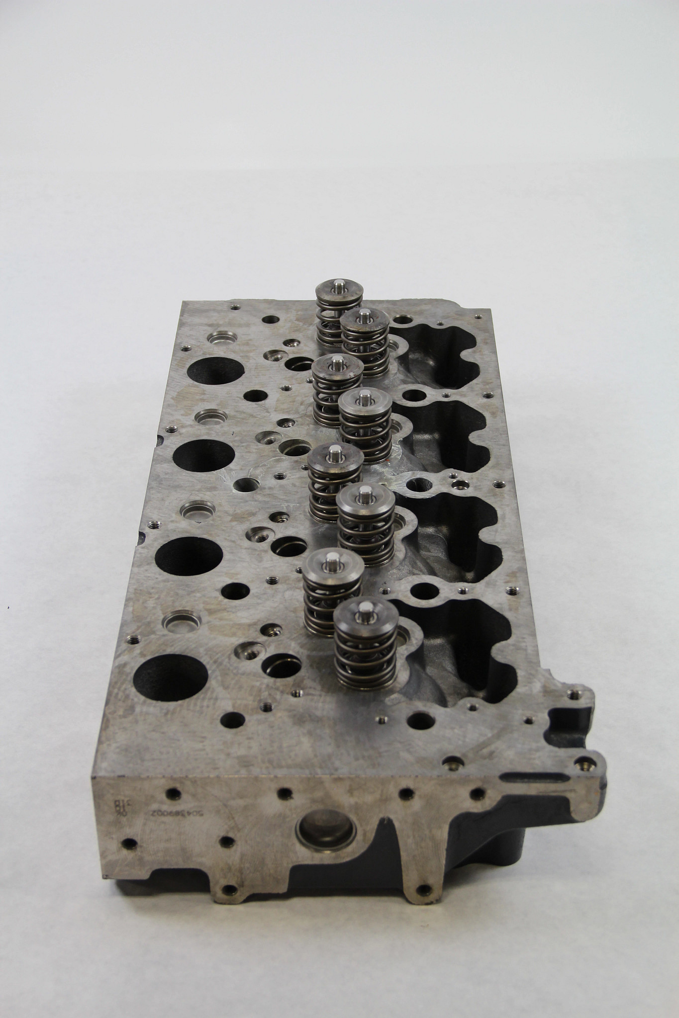 REMAN-CYLINDER HEAD | CASEIH | US | EN