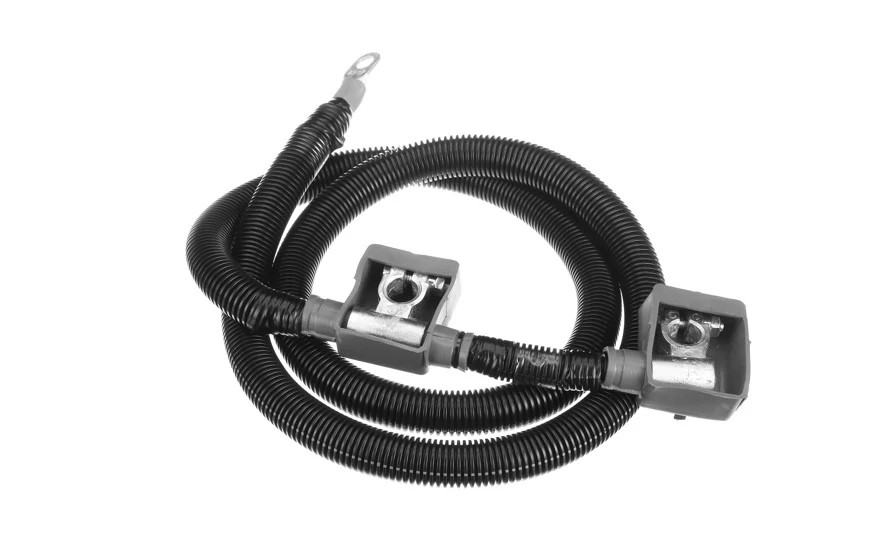 Positive Battery Cable - Red - 2050 mm L | NEWHOLLANDAG | US | EN