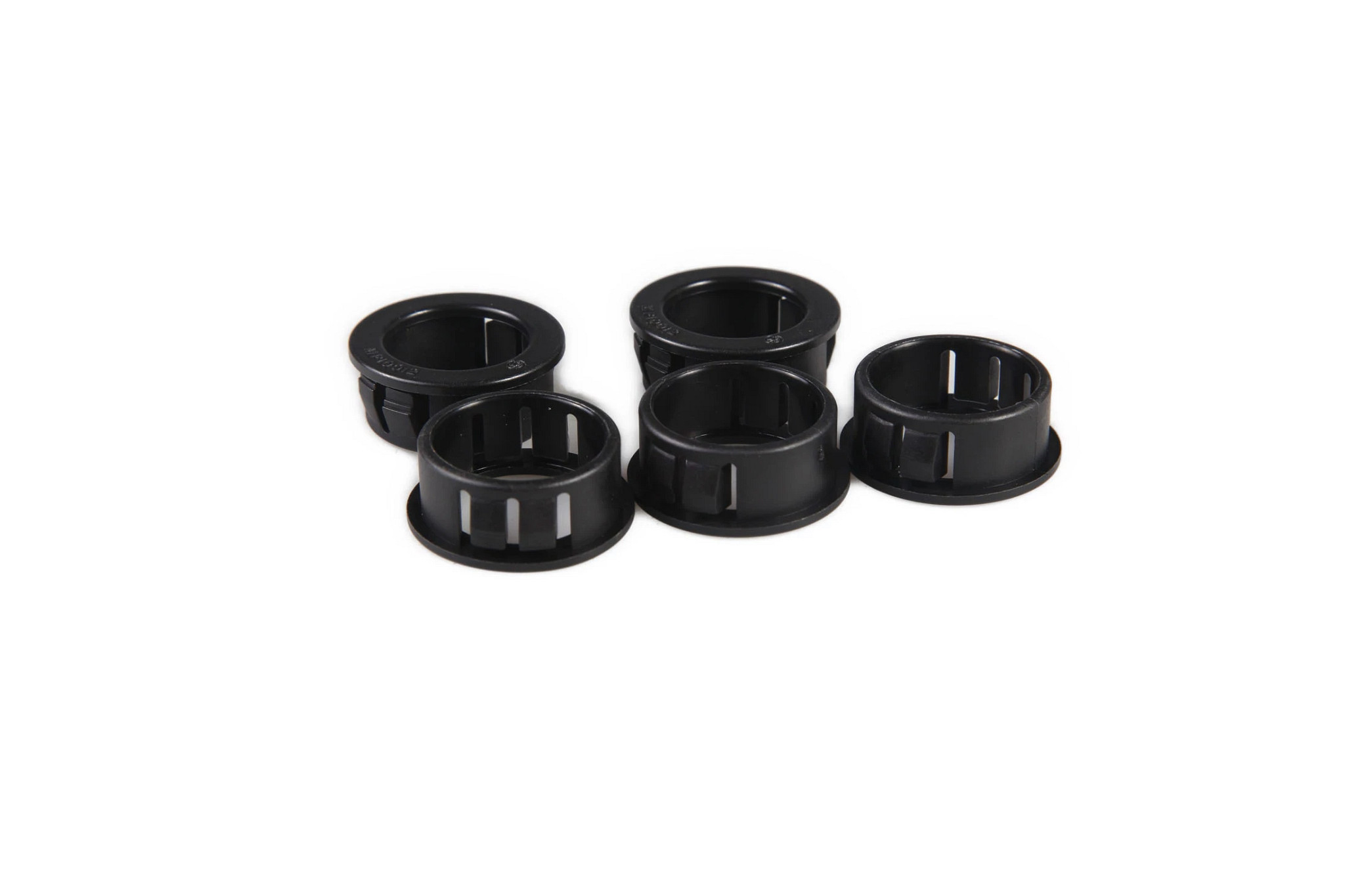 PLUG | CASECE | US | EN